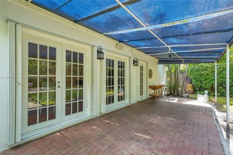 Casa en venta en Miami, Florida, 3 dormitorios, 155.33 m2 № 1964160 - foto 22