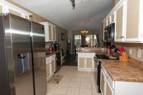 Villa ou maison à louer à Orlando, Floride: 3 chambres, 146.69 m2 № 2114223 - photo 10