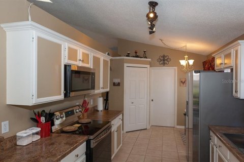 Villa ou maison à louer à Orlando, Floride: 3 chambres, 146.69 m2 № 2114223 - photo 11