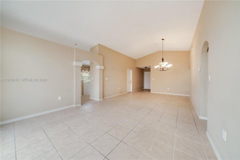 Casa en venta en Miami, Florida, 3 dormitorios, 135.08 m2 № 1993171 - foto 6