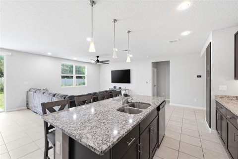 Villa ou maison à vendre à Zephyrhills, Floride: 4 chambres, 171.78 m2 № 2167207 - photo 14