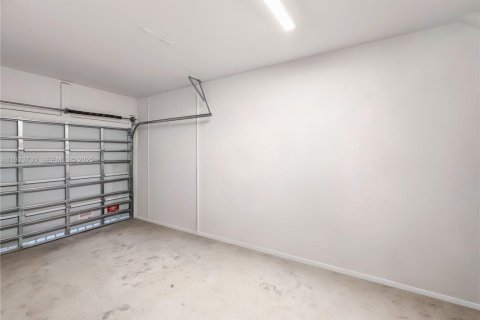 Townhouse in Homestead, Florida 4 bedrooms, 169.08 sq.m. № 1984073 - photo 29