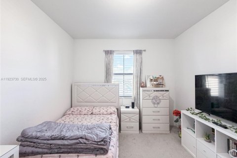 Townhouse in Homestead, Florida 4 bedrooms, 169.08 sq.m. № 1984073 - photo 24