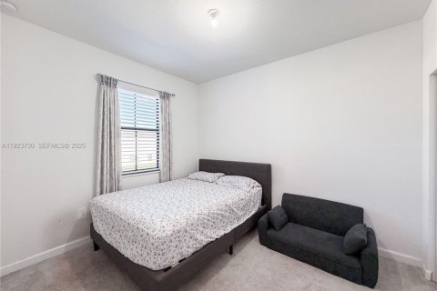 Townhouse in Homestead, Florida 4 bedrooms, 169.08 sq.m. № 1984073 - photo 21