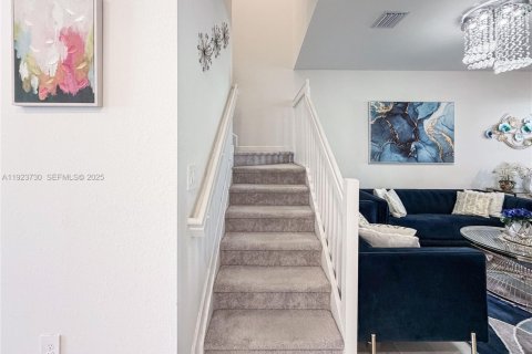 Townhouse in Homestead, Florida 4 bedrooms, 169.08 sq.m. № 1984073 - photo 15