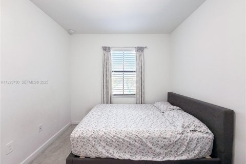 Townhouse in Homestead, Florida 4 bedrooms, 169.08 sq.m. № 1984073 - photo 22