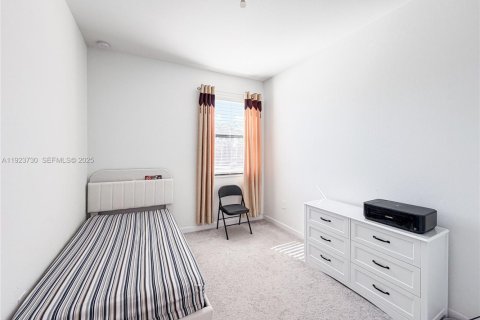 Townhouse in Homestead, Florida 4 bedrooms, 169.08 sq.m. № 1984073 - photo 20