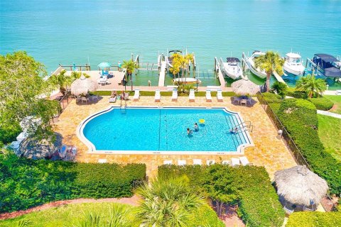 Condo in Clearwater, Florida, 2 bedrooms  № 1205344 - photo 2