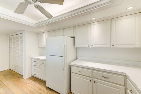 Condo in Clearwater, Florida, 2 bedrooms  № 1205344 - photo 20