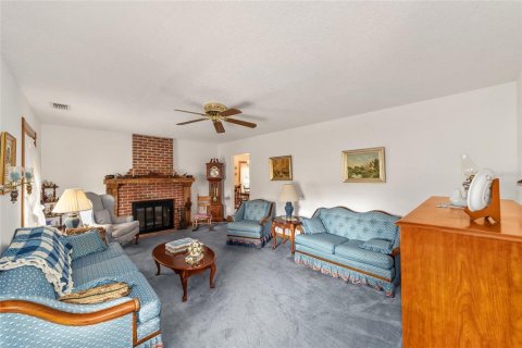 Casa en venta en Ocala, Florida, 4 dormitorios, 194.72 m2 № 1905046 - foto 6