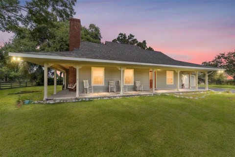 Casa en venta en Ocala, Florida, 4 dormitorios, 194.72 m2 № 1905046 - foto 1