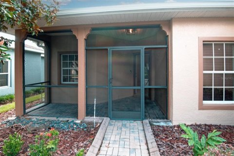 Villa ou maison à vendre à Kissimmee, Floride: 2 chambres, 138.24 m2 № 2398483 - photo 2