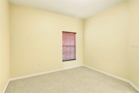 Villa ou maison à vendre à Kissimmee, Floride: 2 chambres, 138.24 m2 № 2398483 - photo 10