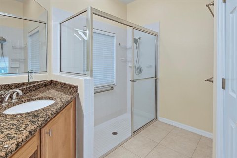 Villa ou maison à vendre à Kissimmee, Floride: 2 chambres, 138.24 m2 № 2398483 - photo 30