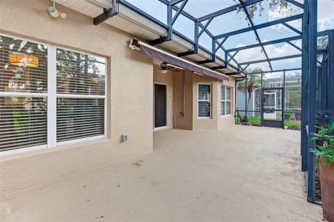 Villa ou maison à vendre à Kissimmee, Floride: 2 chambres, 138.24 m2 № 2398483 - photo 20