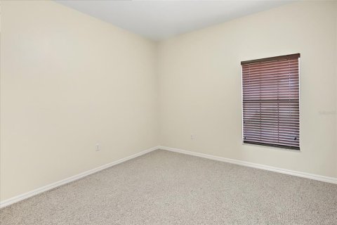 Villa ou maison à vendre à Kissimmee, Floride: 2 chambres, 138.24 m2 № 2398483 - photo 9