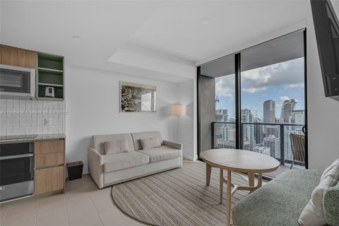 Condo in Miami, Florida, 1 bedroom  № 2059866 - photo 2