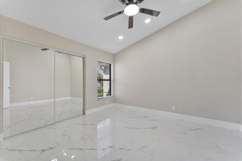 Copropriété à vendre à Boca Raton, Floride: 2 chambres, 155.98 m2 № 2431571 - photo 18