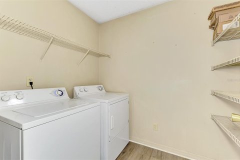 Condo in Sarasota, Florida, 3 bedrooms  № 2213831 - photo 4