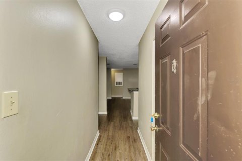 Condo in Sarasota, Florida, 3 bedrooms  № 2213831 - photo 24