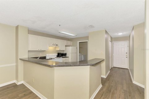 Condo in Sarasota, Florida, 3 bedrooms  № 2213831 - photo 27