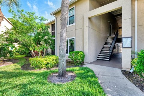 Condo in Sarasota, Florida, 3 bedrooms  № 2213831 - photo 21