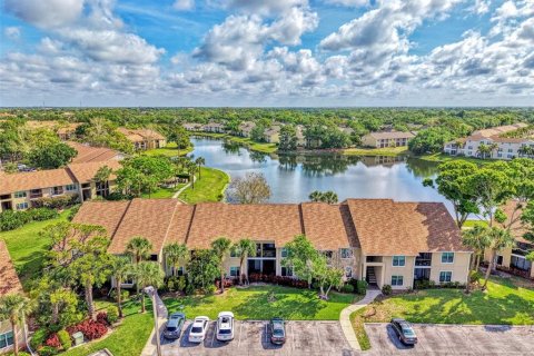 Condo in Sarasota, Florida, 3 bedrooms  № 2213831 - photo 17