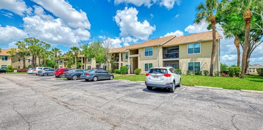 Condo in Sarasota, Florida, 3 bedrooms  № 2213831