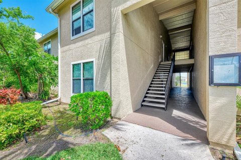 Condo in Sarasota, Florida, 3 bedrooms  № 2213831 - photo 22