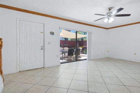 Adosado en venta en Delray Beach, Florida, 2 dormitorios, 114.73 m2 № 2261905 - foto 14