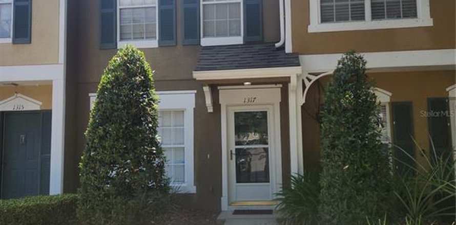 Touwnhouse à Wesley Chapel, Floride 2 chambres, 110 m2 № 2111594