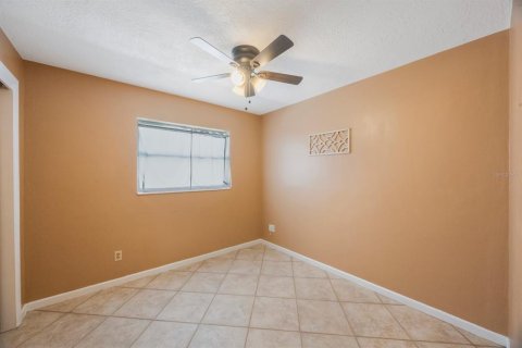 Casa en venta en Saint Petersburg, Florida, 3 dormitorios, 92.9 m2 № 1877343 - foto 24