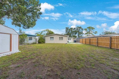 Casa en venta en Saint Petersburg, Florida, 3 dormitorios, 92.9 m2 № 1877343 - foto 28