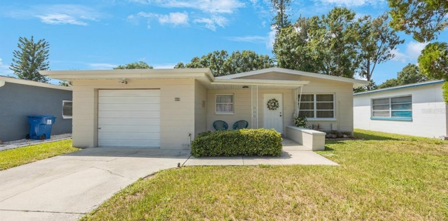 Casa en Saint Petersburg, Florida 3 dormitorios, 92.9 m2 № 1877343