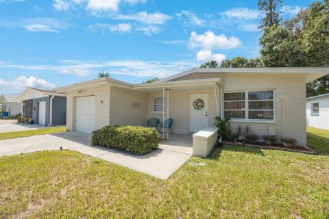 Casa en venta en Saint Petersburg, Florida, 3 dormitorios, 92.9 m2 № 1877343 - foto 2