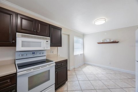 Casa en venta en Saint Petersburg, Florida, 3 dormitorios, 92.9 m2 № 1877343 - foto 15