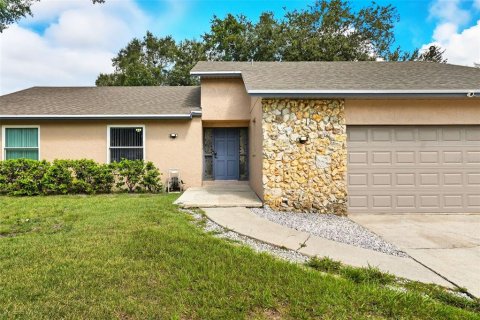 Casa en venta en Apopka, Florida, 3 dormitorios, 168.62 m2 № 1913385 - foto 2