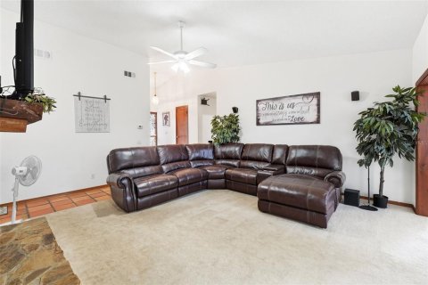 Casa en venta en Apopka, Florida, 3 dormitorios, 168.62 m2 № 1913385 - foto 15