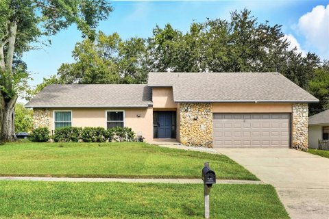 Casa en venta en Apopka, Florida, 3 dormitorios, 168.62 m2 № 1913385 - foto 4
