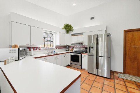 Casa en venta en Apopka, Florida, 3 dormitorios, 168.62 m2 № 1913385 - foto 10