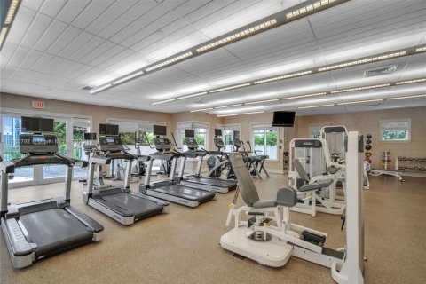 Купить кондоминиум в Авентура, Флорида 2 спальни, 122.63м2, № 1978769 - фото 10