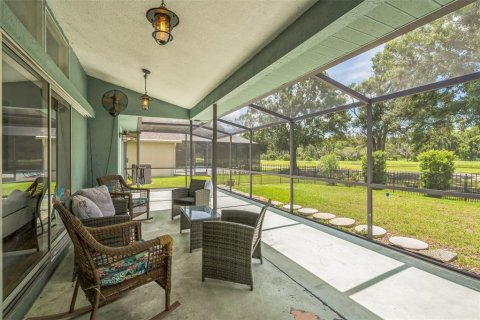 House in Sun City Center, Florida 3 bedrooms, 170.75 sq.m. № 1800111 - photo 30