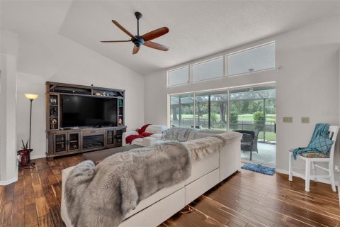 House in Sun City Center, Florida 3 bedrooms, 170.75 sq.m. № 1800111 - photo 9
