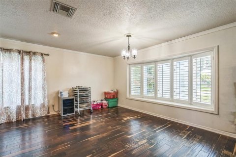 House in Sun City Center, Florida 3 bedrooms, 170.75 sq.m. № 1800111 - photo 12
