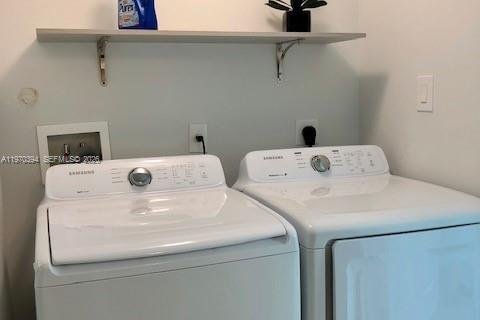 Touwnhouse à louer à Fort Lauderdale, Floride: 3 chambres, 220.74 m2 № 2031431 - photo 10