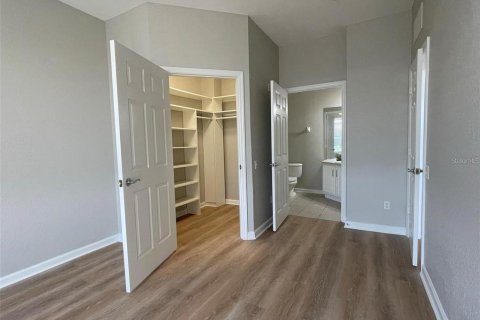 Condo in Orlando, Florida, 3 bedrooms  № 1840078 - photo 11