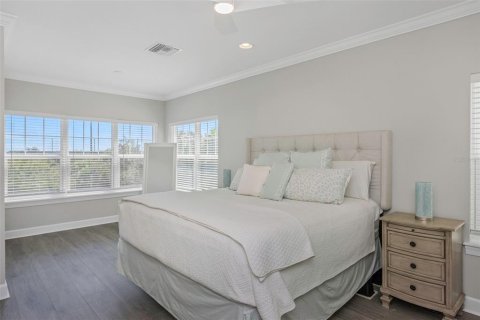 Townhouse in Tampa, Florida 3 bedrooms, 193.24 sq.m. № 2239402 - photo 21