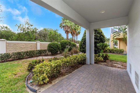 Townhouse in Tampa, Florida 3 bedrooms, 193.24 sq.m. № 2239402 - photo 27