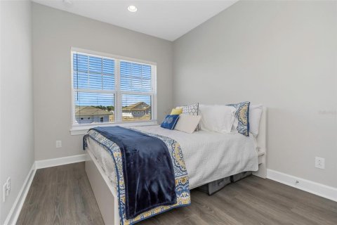Townhouse in Tampa, Florida 3 bedrooms, 193.24 sq.m. № 2239402 - photo 25