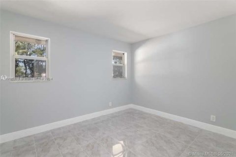 Купить кондоминиум в Санрайз, Флорида 2 спальни, 78.97м2, № 1797710 - фото 11